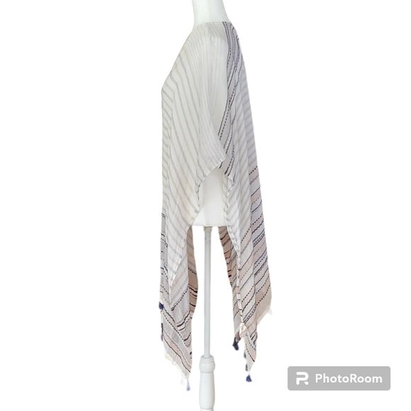 Soft Surroundings Boho Open Front "Cape May Topper" Flawed, but Easily Mendable - Picture 3 of 12